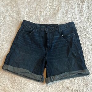 Simply Vera Vera Wang Dark Blue Jean Shorts Casual Cuffed Size: 16